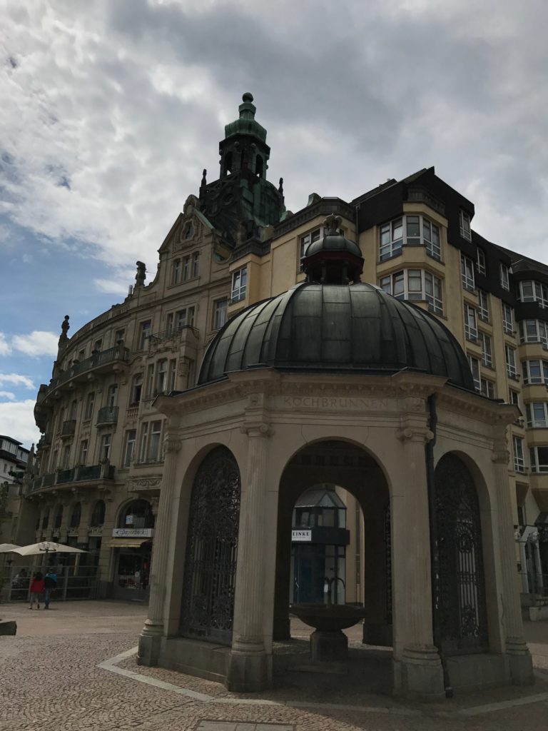 Wiesbaden Hot Springs (Kochbrunnen)