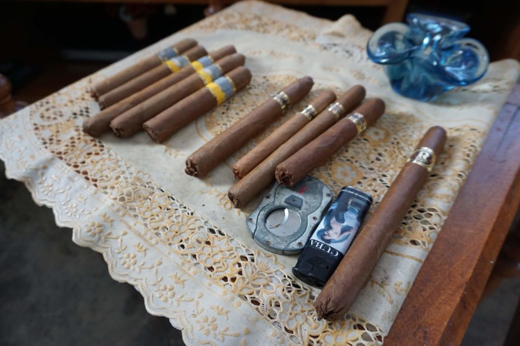 Cigars Tobacco Plantation Robaina