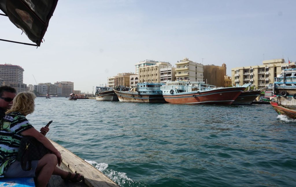 Über den Dubai Creek