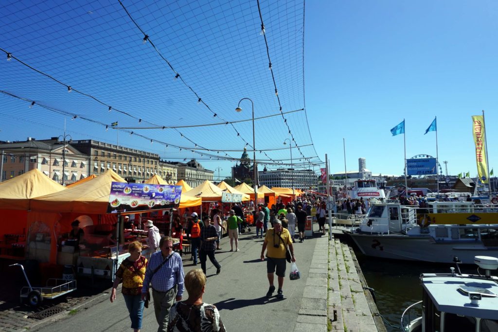 Markt am Hafen in Helsinki