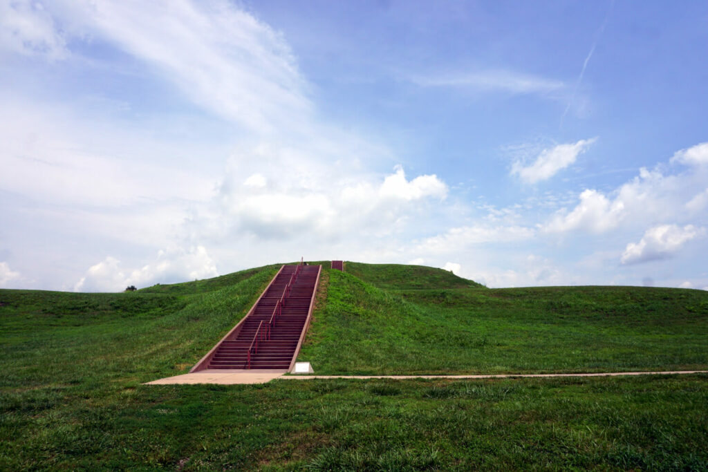 Cahokia: Monks Mound