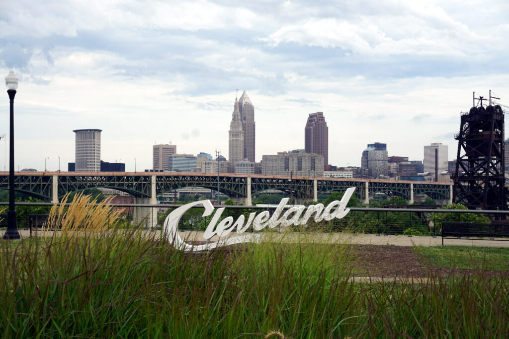 Cleveland Tremont-Sign